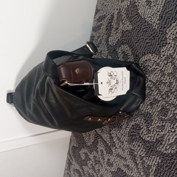 Republic Womens Vegan Leather Messanger Laptop Bag Womens - Picture 3 of 12